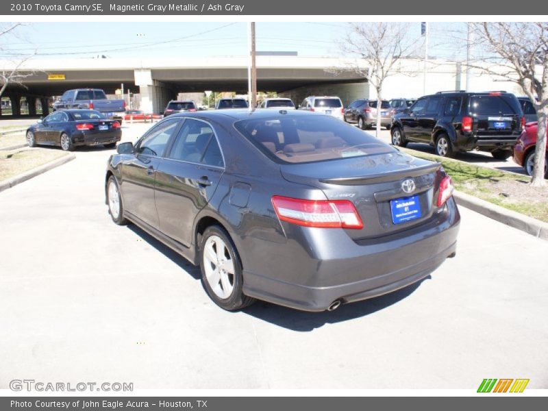 Magnetic Gray Metallic / Ash Gray 2010 Toyota Camry SE
