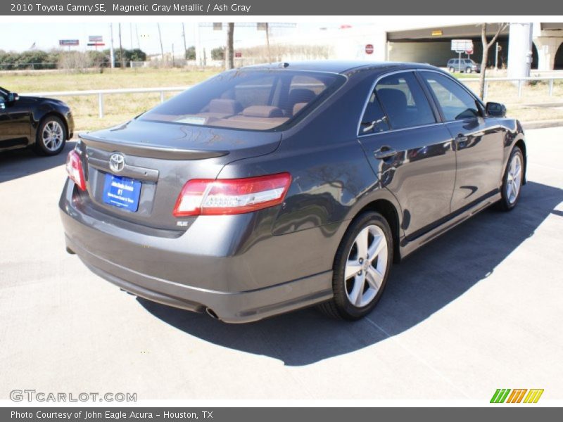 Magnetic Gray Metallic / Ash Gray 2010 Toyota Camry SE