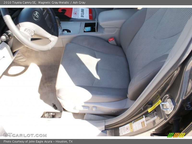 Magnetic Gray Metallic / Ash Gray 2010 Toyota Camry SE