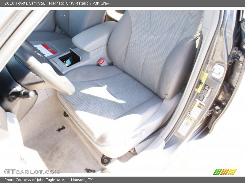 Magnetic Gray Metallic / Ash Gray 2010 Toyota Camry SE