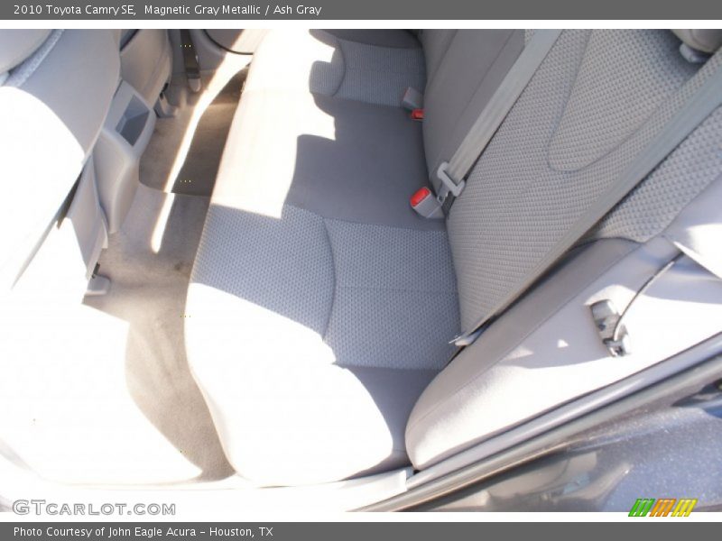 Magnetic Gray Metallic / Ash Gray 2010 Toyota Camry SE