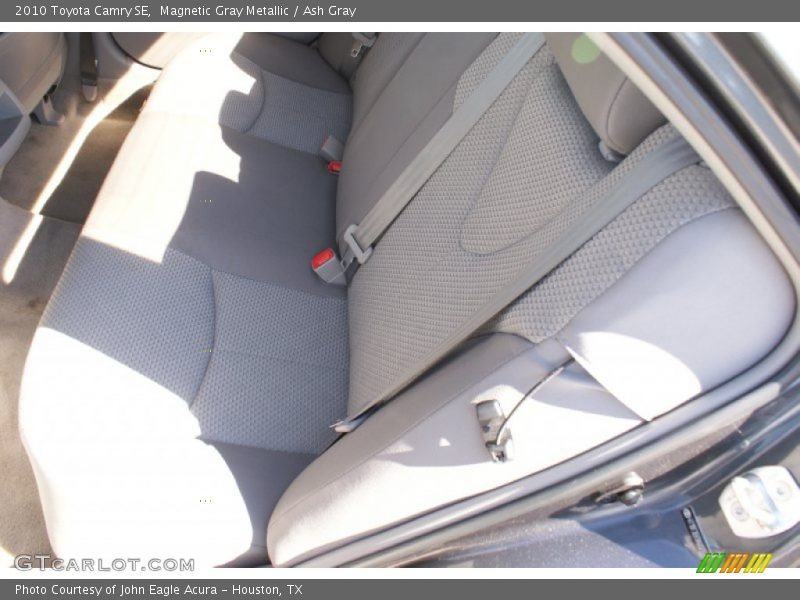 Magnetic Gray Metallic / Ash Gray 2010 Toyota Camry SE