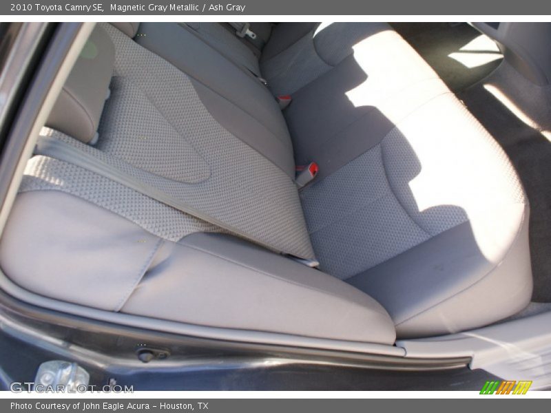 Magnetic Gray Metallic / Ash Gray 2010 Toyota Camry SE