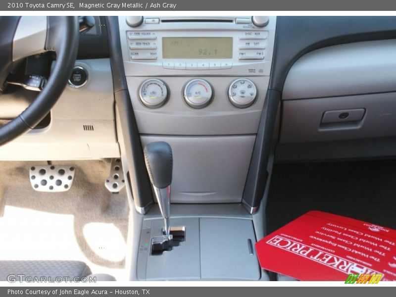Magnetic Gray Metallic / Ash Gray 2010 Toyota Camry SE