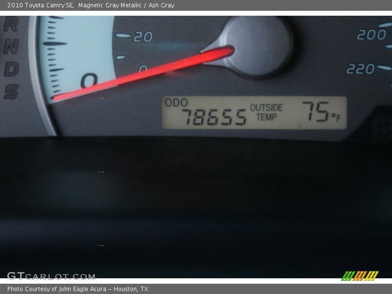 Magnetic Gray Metallic / Ash Gray 2010 Toyota Camry SE