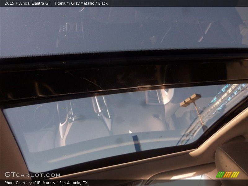 Titanium Gray Metallic / Black 2015 Hyundai Elantra GT