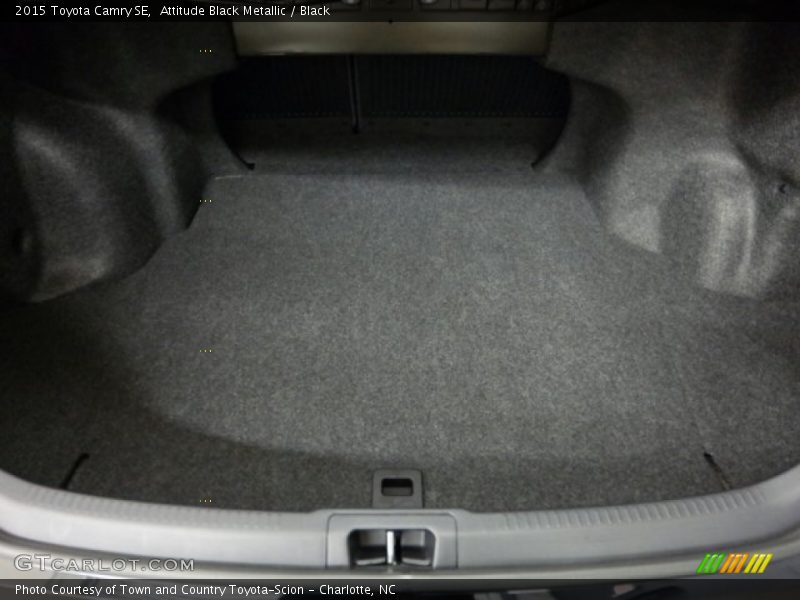 Attitude Black Metallic / Black 2015 Toyota Camry SE