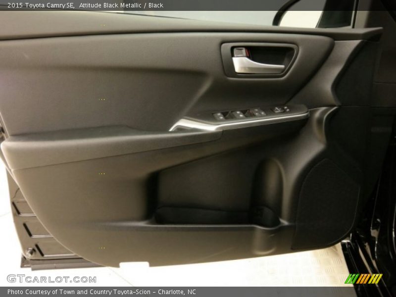 Attitude Black Metallic / Black 2015 Toyota Camry SE