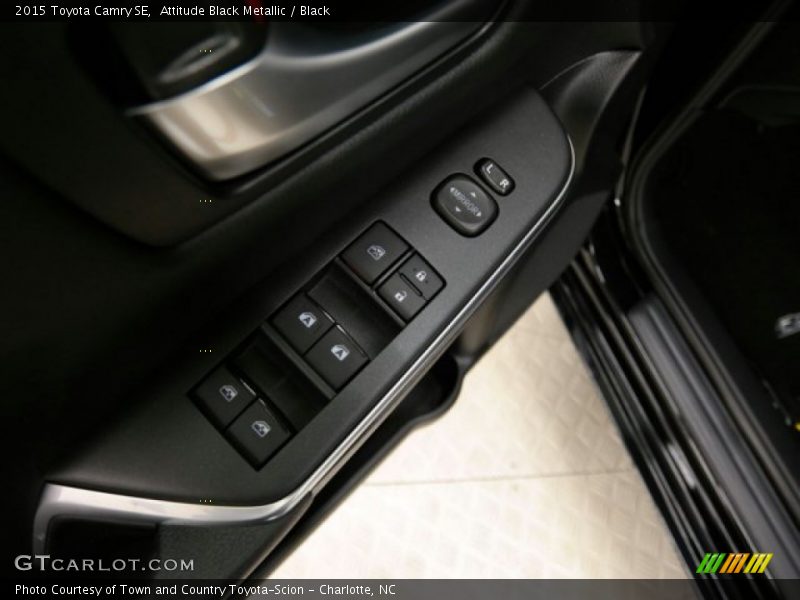 Attitude Black Metallic / Black 2015 Toyota Camry SE