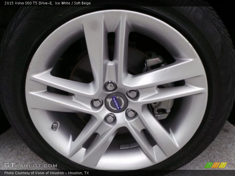 Ice White / Soft Beige 2015 Volvo S60 T5 Drive-E