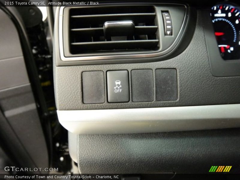Attitude Black Metallic / Black 2015 Toyota Camry SE