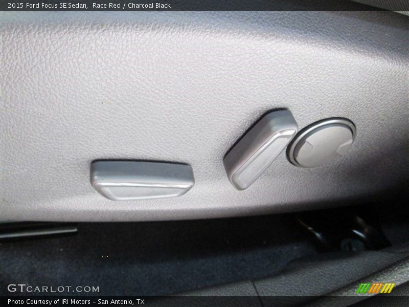 Race Red / Charcoal Black 2015 Ford Focus SE Sedan