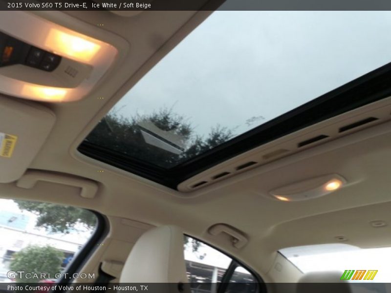 Ice White / Soft Beige 2015 Volvo S60 T5 Drive-E