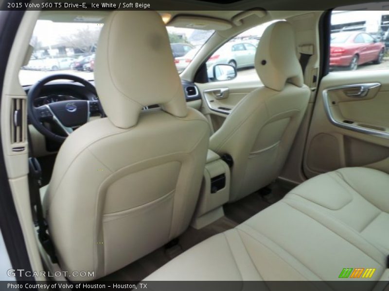 Ice White / Soft Beige 2015 Volvo S60 T5 Drive-E