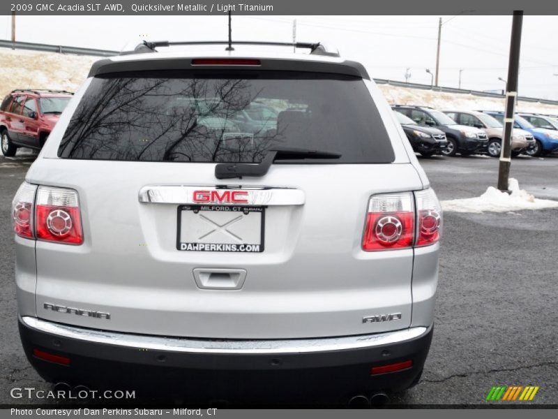 Quicksilver Metallic / Light Titanium 2009 GMC Acadia SLT AWD