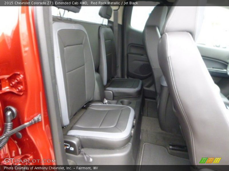 Red Rock Metallic / Jet Black 2015 Chevrolet Colorado Z71 Extended Cab 4WD