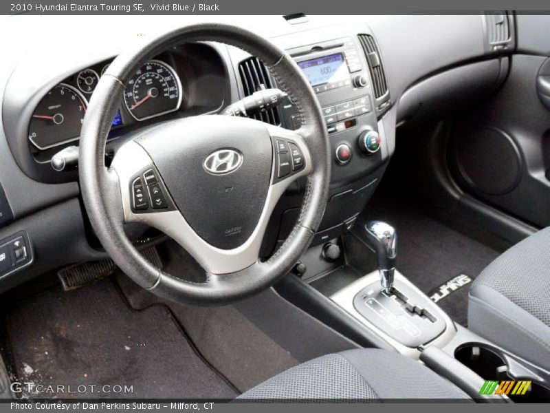 Vivid Blue / Black 2010 Hyundai Elantra Touring SE