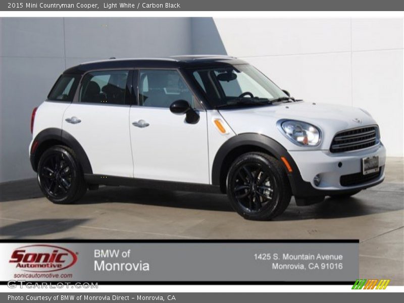 Light White / Carbon Black 2015 Mini Countryman Cooper