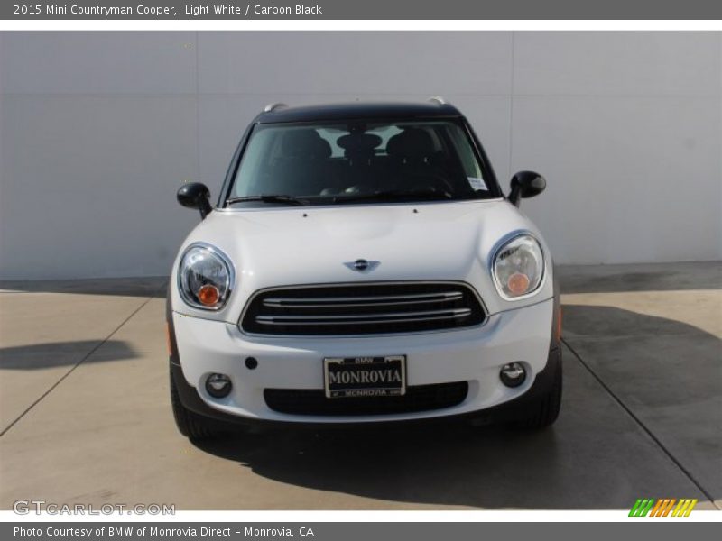 Light White / Carbon Black 2015 Mini Countryman Cooper