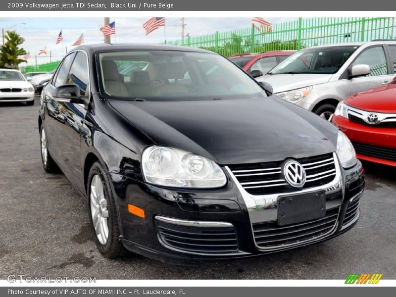 Black Uni / Pure Beige 2009 Volkswagen Jetta TDI Sedan