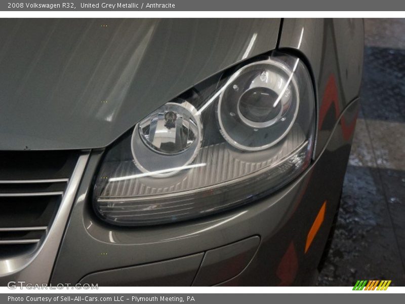 United Grey Metallic / Anthracite 2008 Volkswagen R32