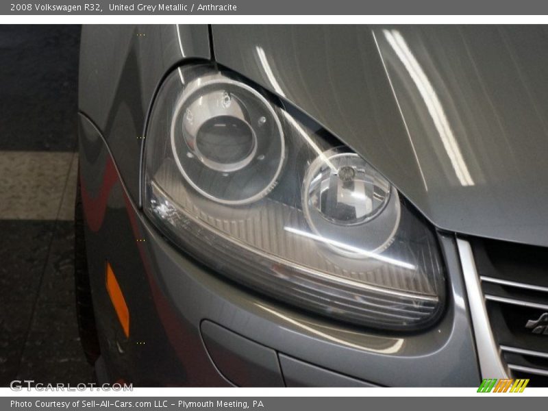 United Grey Metallic / Anthracite 2008 Volkswagen R32