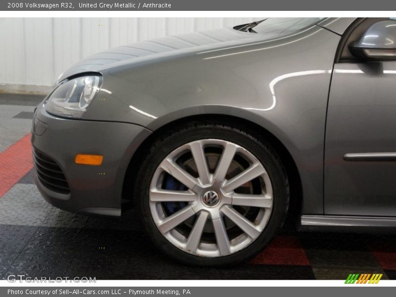 United Grey Metallic / Anthracite 2008 Volkswagen R32