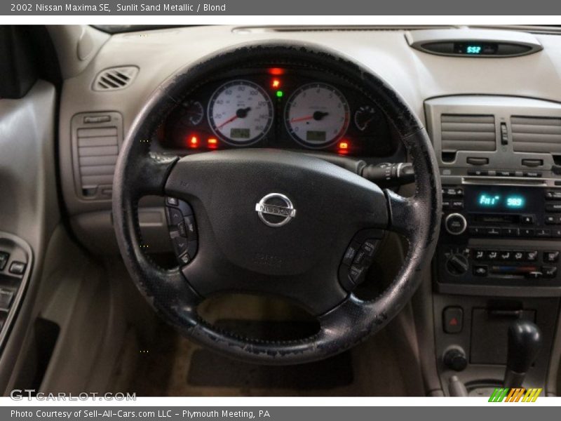 Sunlit Sand Metallic / Blond 2002 Nissan Maxima SE