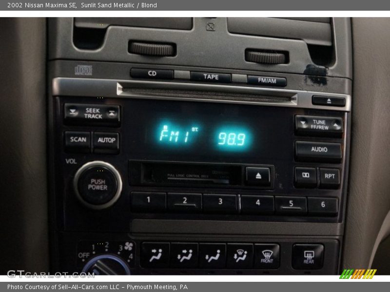 Sunlit Sand Metallic / Blond 2002 Nissan Maxima SE