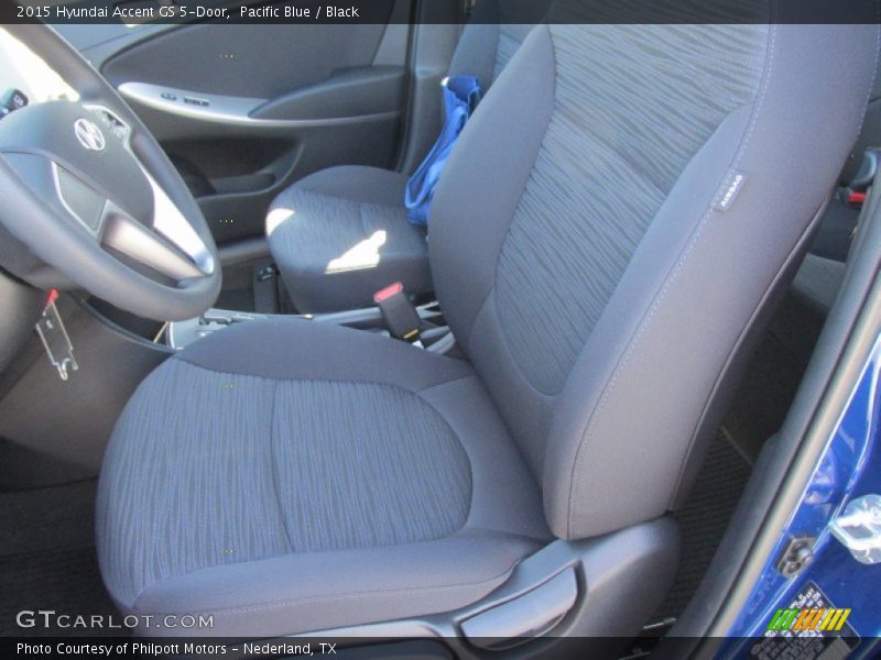 Pacific Blue / Black 2015 Hyundai Accent GS 5-Door