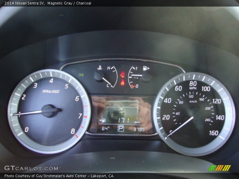 Magnetic Gray / Charcoal 2014 Nissan Sentra SV