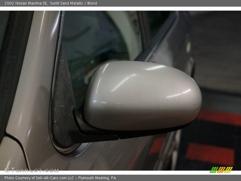 Sunlit Sand Metallic / Blond 2002 Nissan Maxima SE