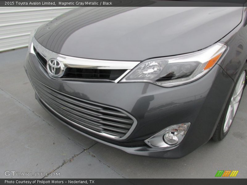 Magnetic Gray Metallic / Black 2015 Toyota Avalon Limited