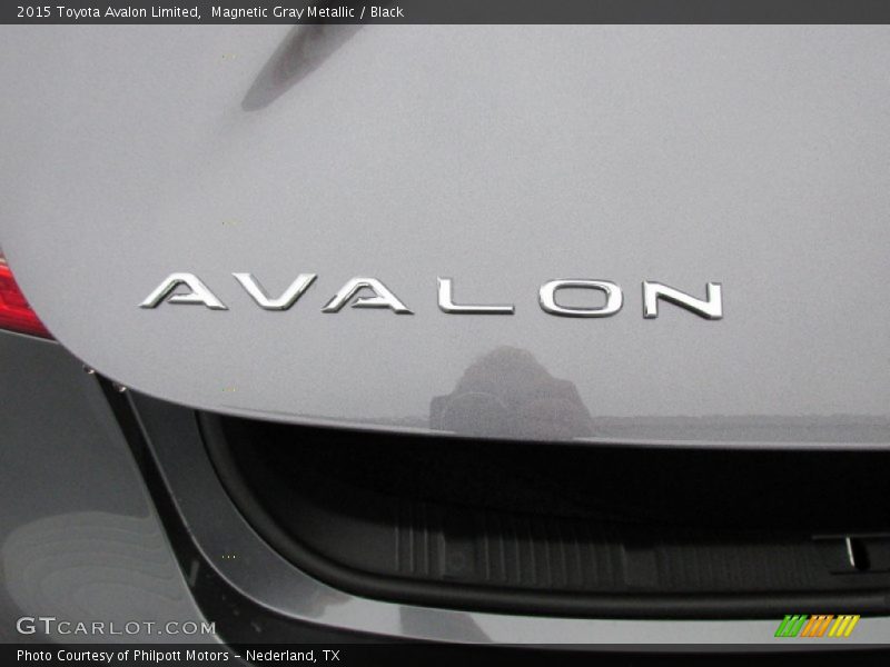 Magnetic Gray Metallic / Black 2015 Toyota Avalon Limited