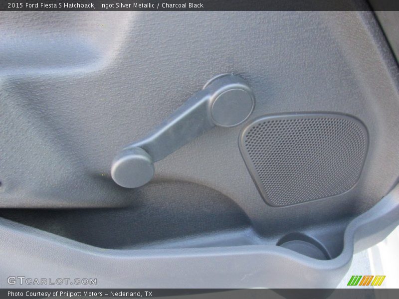 Ingot Silver Metallic / Charcoal Black 2015 Ford Fiesta S Hatchback