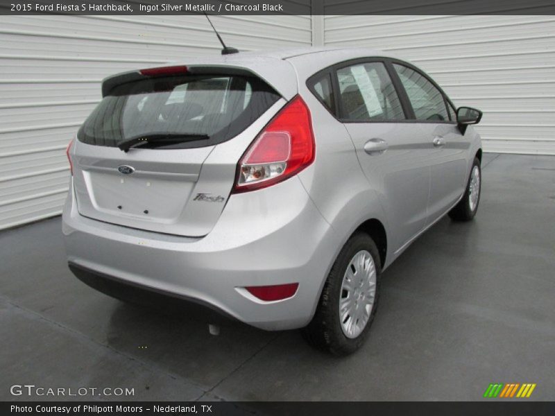 Ingot Silver Metallic / Charcoal Black 2015 Ford Fiesta S Hatchback