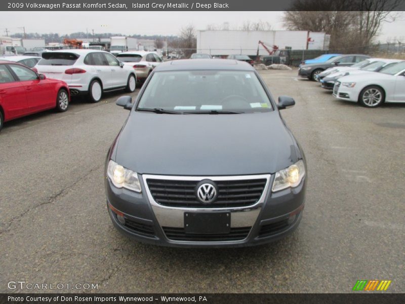 Island Grey Metallic / Deep Black 2009 Volkswagen Passat Komfort Sedan