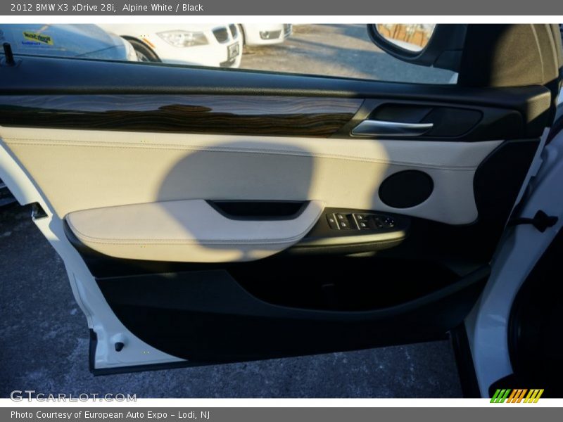 Alpine White / Black 2012 BMW X3 xDrive 28i