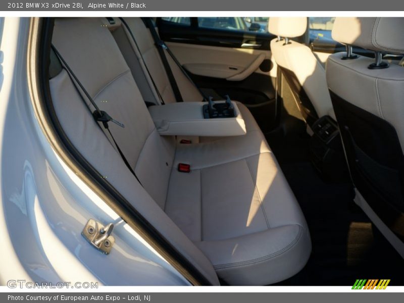 Alpine White / Black 2012 BMW X3 xDrive 28i