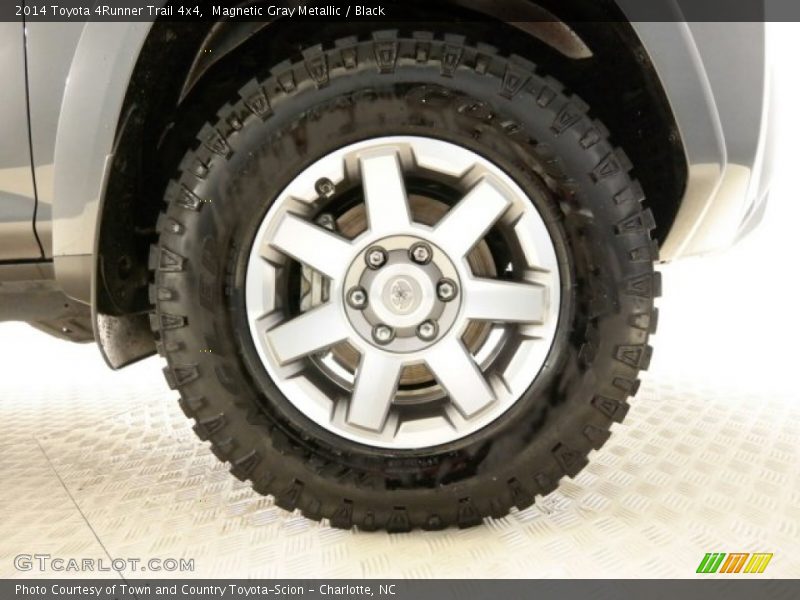 Magnetic Gray Metallic / Black 2014 Toyota 4Runner Trail 4x4