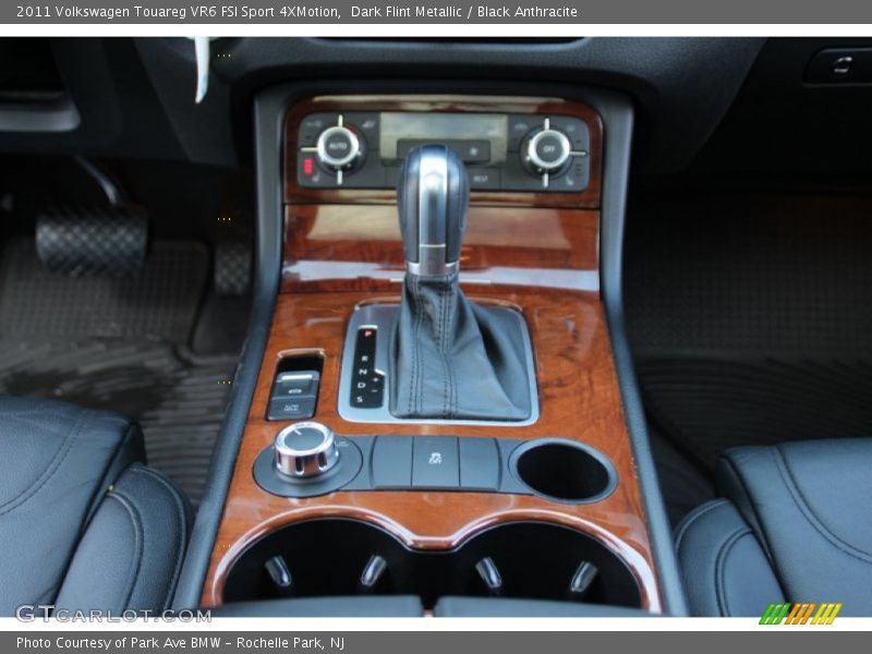 Dark Flint Metallic / Black Anthracite 2011 Volkswagen Touareg VR6 FSI Sport 4XMotion