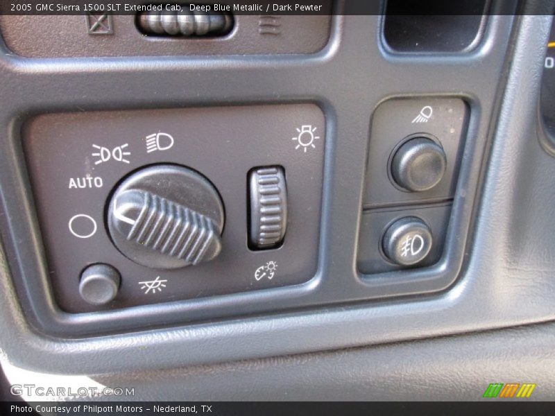Deep Blue Metallic / Dark Pewter 2005 GMC Sierra 1500 SLT Extended Cab