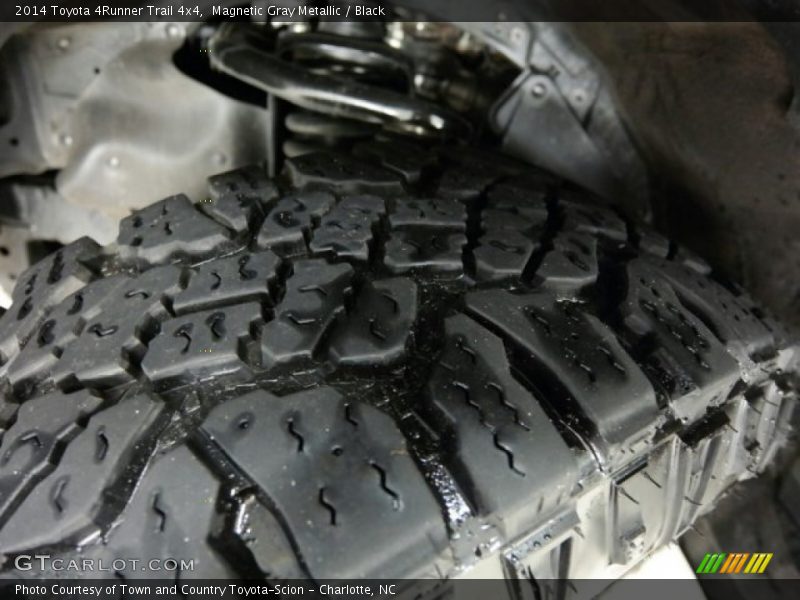 Magnetic Gray Metallic / Black 2014 Toyota 4Runner Trail 4x4