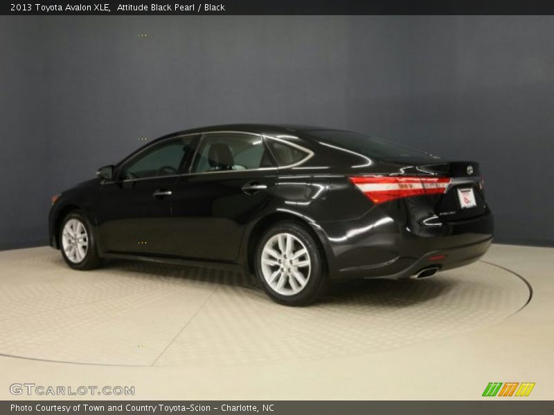 Attitude Black Pearl / Black 2013 Toyota Avalon XLE