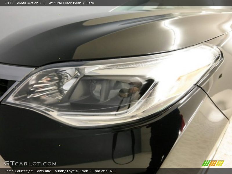 Attitude Black Pearl / Black 2013 Toyota Avalon XLE