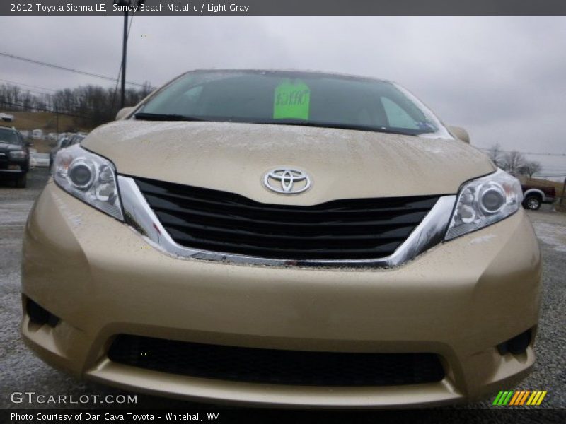 Sandy Beach Metallic / Light Gray 2012 Toyota Sienna LE