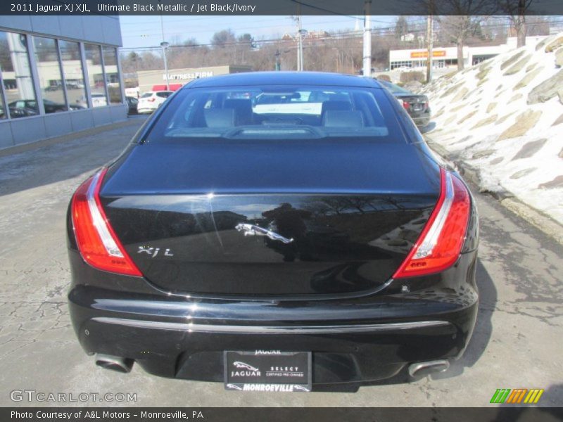 Ultimate Black Metallic / Jet Black/Ivory 2011 Jaguar XJ XJL