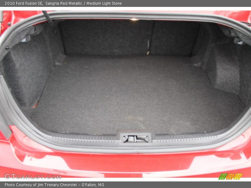 Sangria Red Metallic / Medium Light Stone 2010 Ford Fusion SE