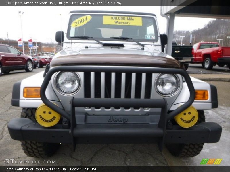 Bright Silver Metallic / Dark Slate Gray 2004 Jeep Wrangler Sport 4x4