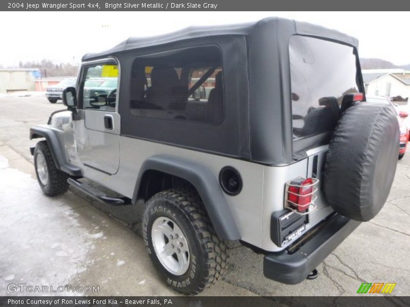 Bright Silver Metallic / Dark Slate Gray 2004 Jeep Wrangler Sport 4x4
